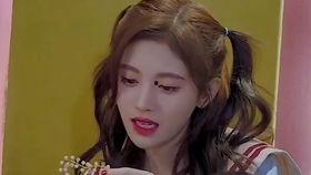 鞠婧祎粉丝爆料视频,揭秘偶像幕后生活点滴